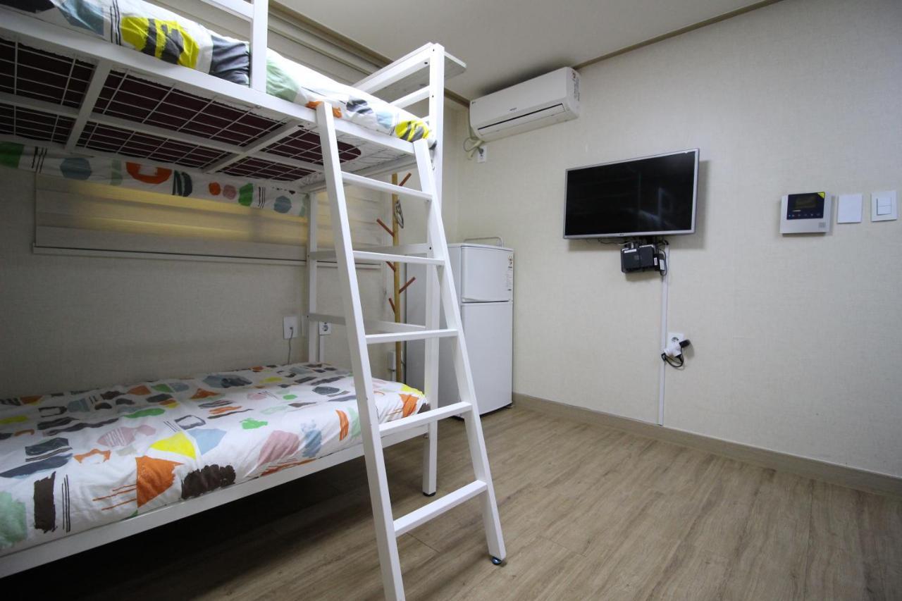 Bunk Hongdae2 Ostello Seul